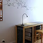 Lounge *