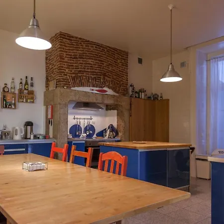 Lounge Hostel *