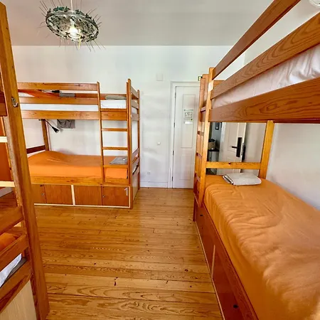 Lounge Hostel *