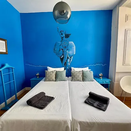 Lounge * Lisbon