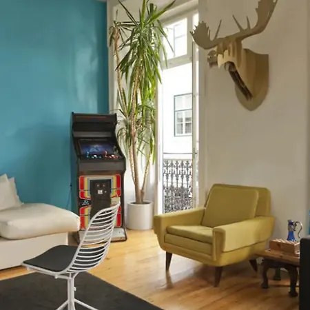 بيت شباب Lounge