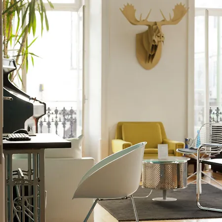 بيت شباب Lounge *