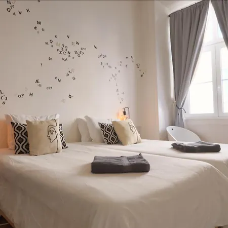 Lounge Hostel